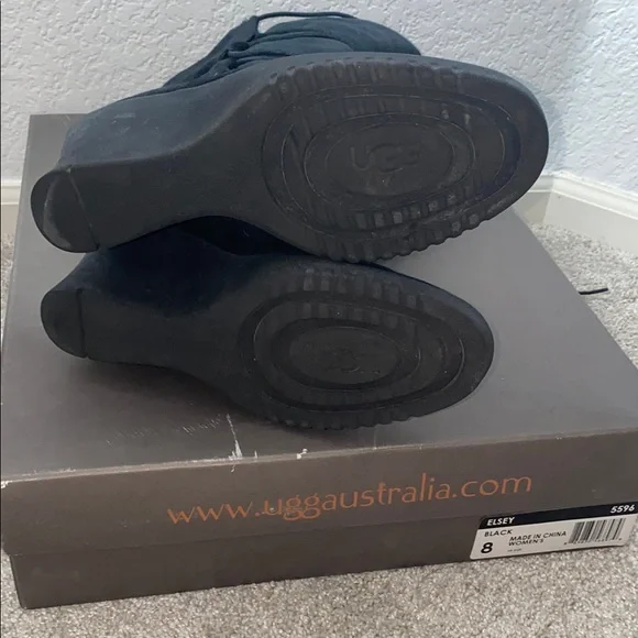 Women's UGG Black Suede lace up Boots - Picture 6 of 8